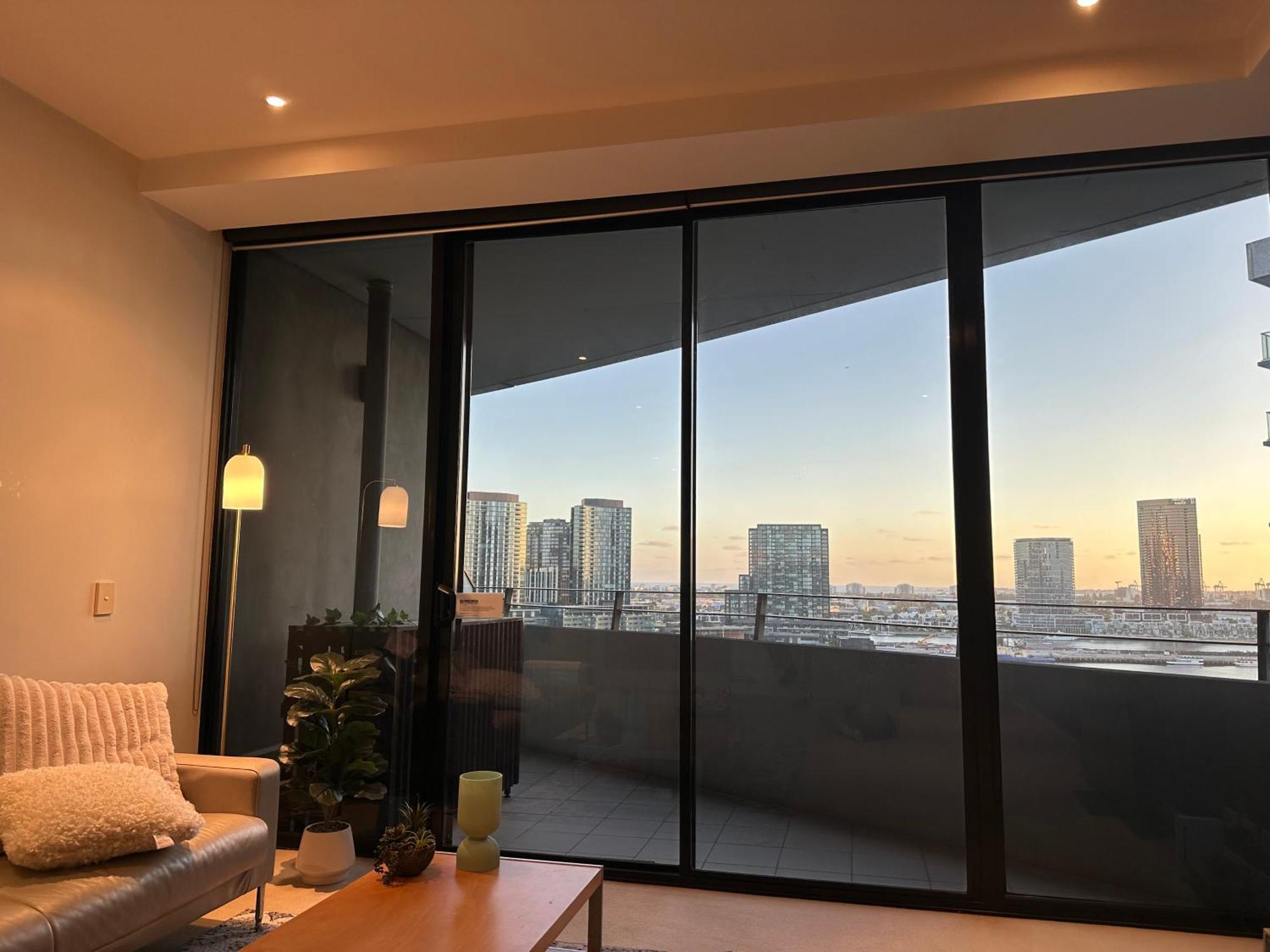 Sea View, Gym & Pool, 2 Bedrooms 2 Bathrooms Melbourne Esterno foto