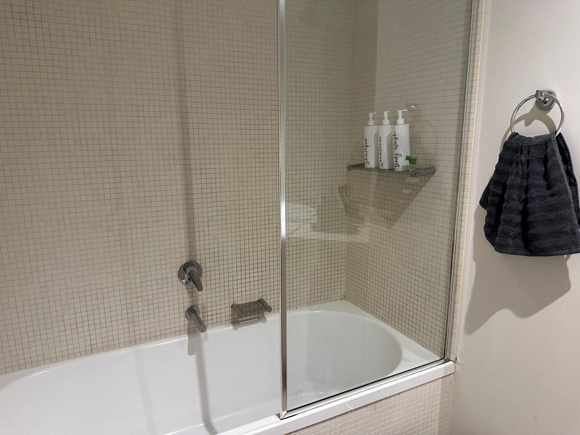Sea View, Gym & Pool, 2 Bedrooms 2 Bathrooms Melbourne Esterno foto