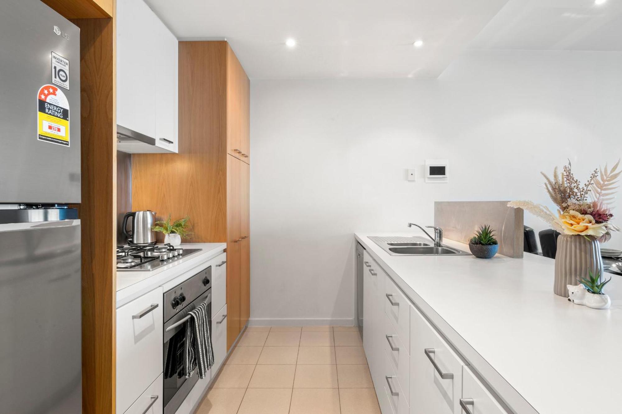 Sea View, Gym & Pool, 2 Bedrooms 2 Bathrooms Melbourne Esterno foto